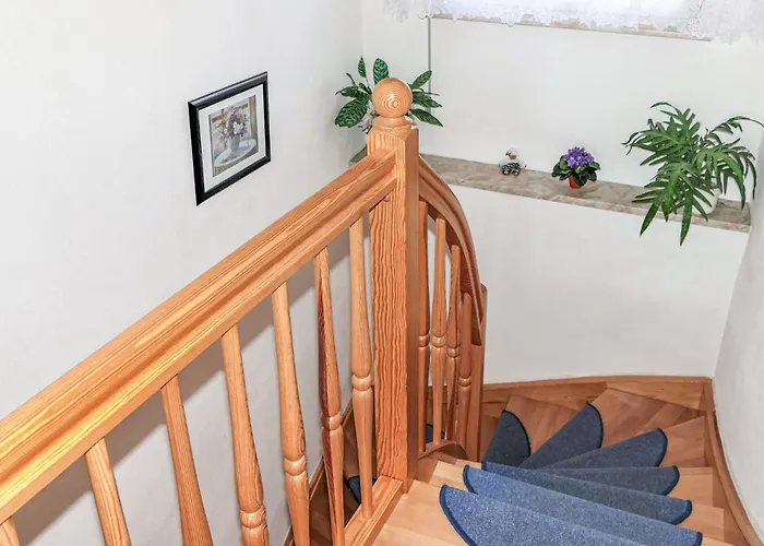 3 Bedroom Lovely In * Schnett